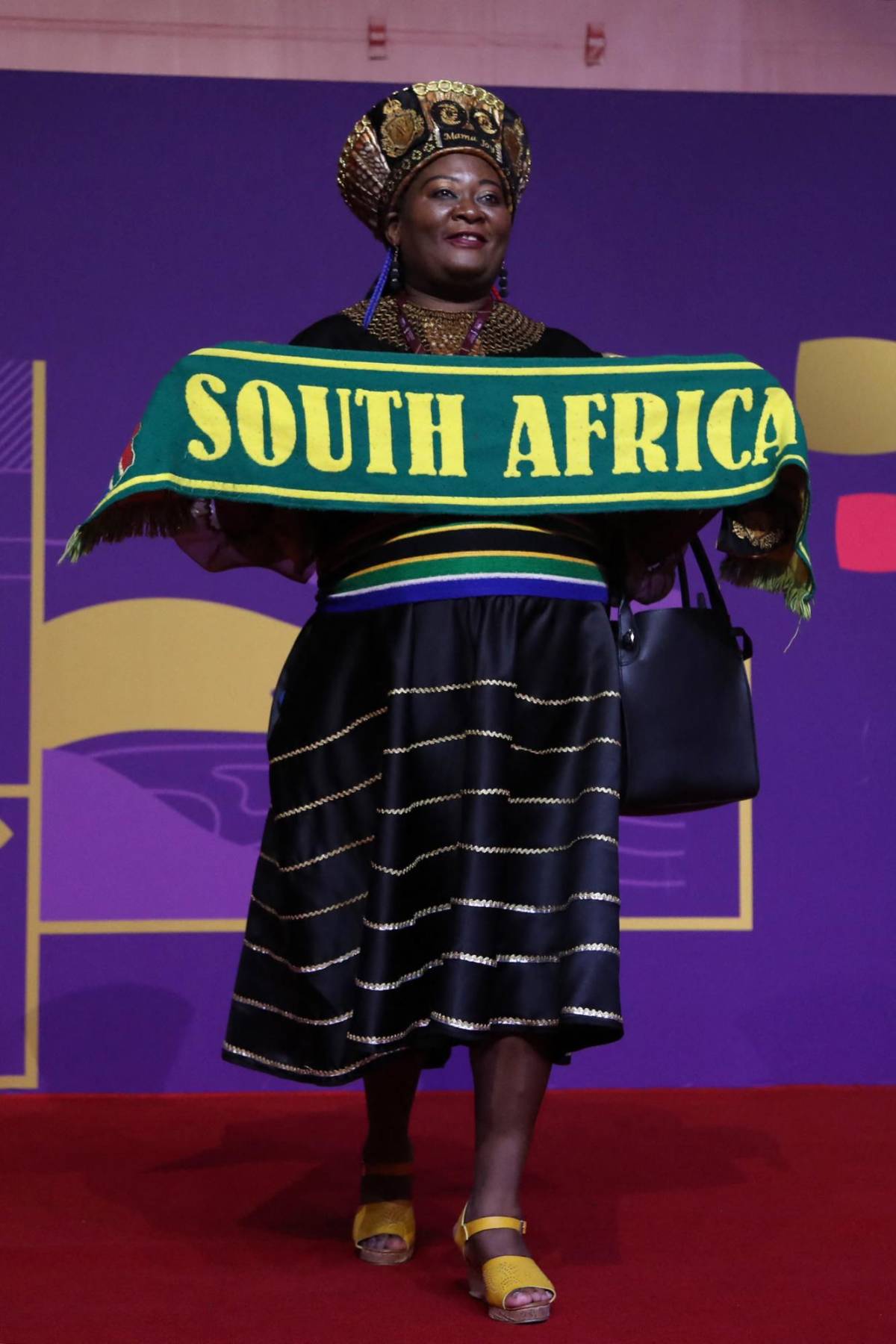 NO SE VIO EN TV: El verdugo de México en Doha, quién es el niño viral y el que siempre estuvo “enojado” en el sorteo de Qatar 2022