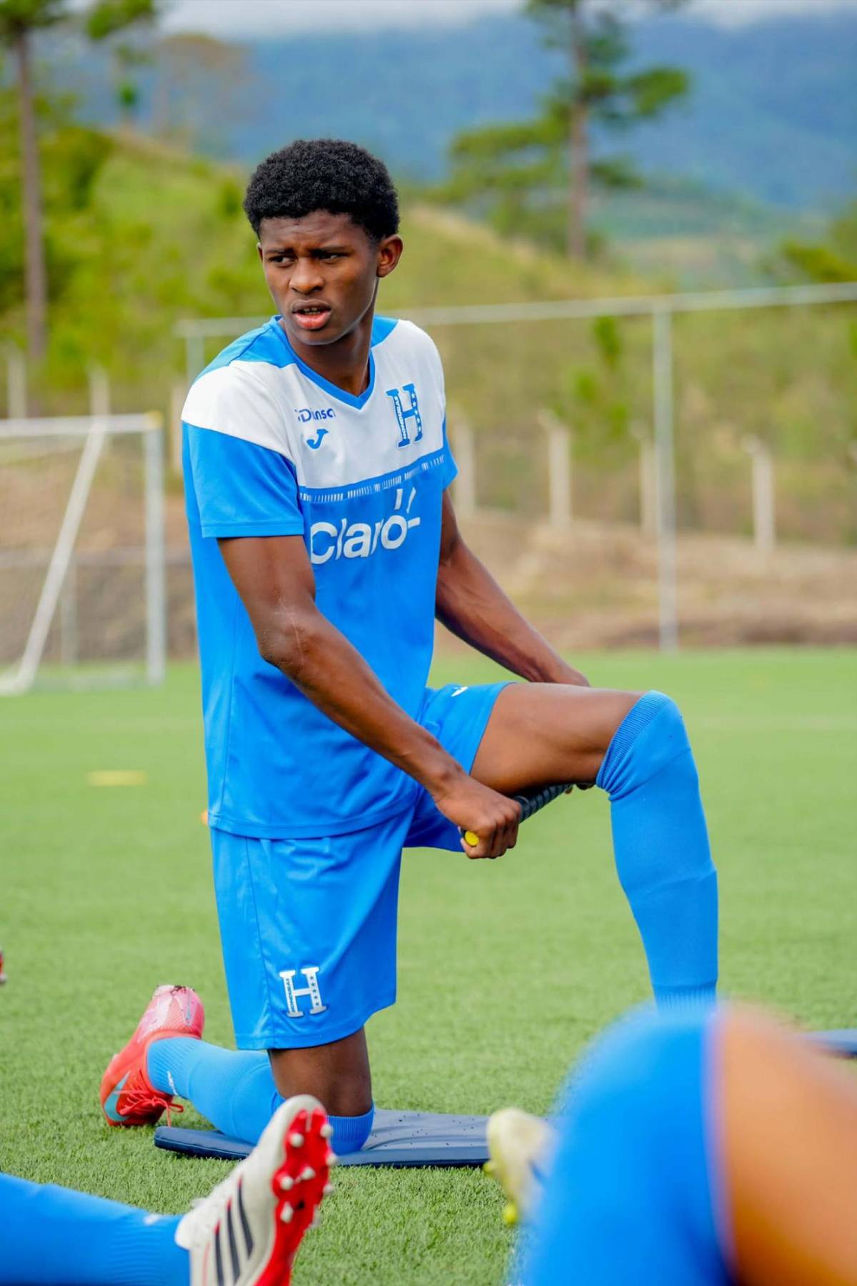 La nueva Sub 17 de Honduras, con la sorpresa del hijo de un mítico exmundialista: ¡Así se preparan para la Copa del Mundo!