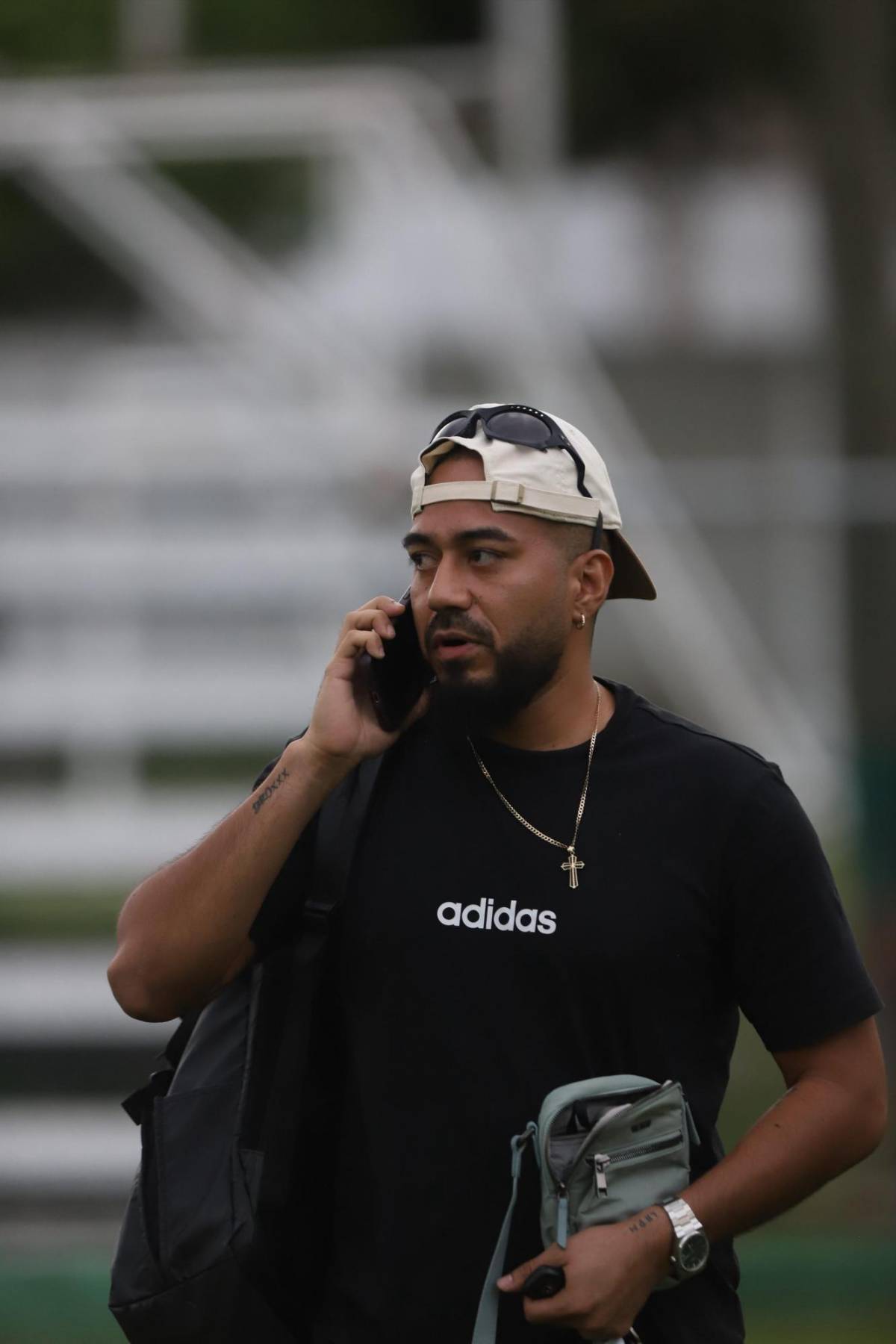 Supremo sorprende con su anuncio, el 'infiltrado' en el entrenamiento y los tiktokers que regresan ante Brasil