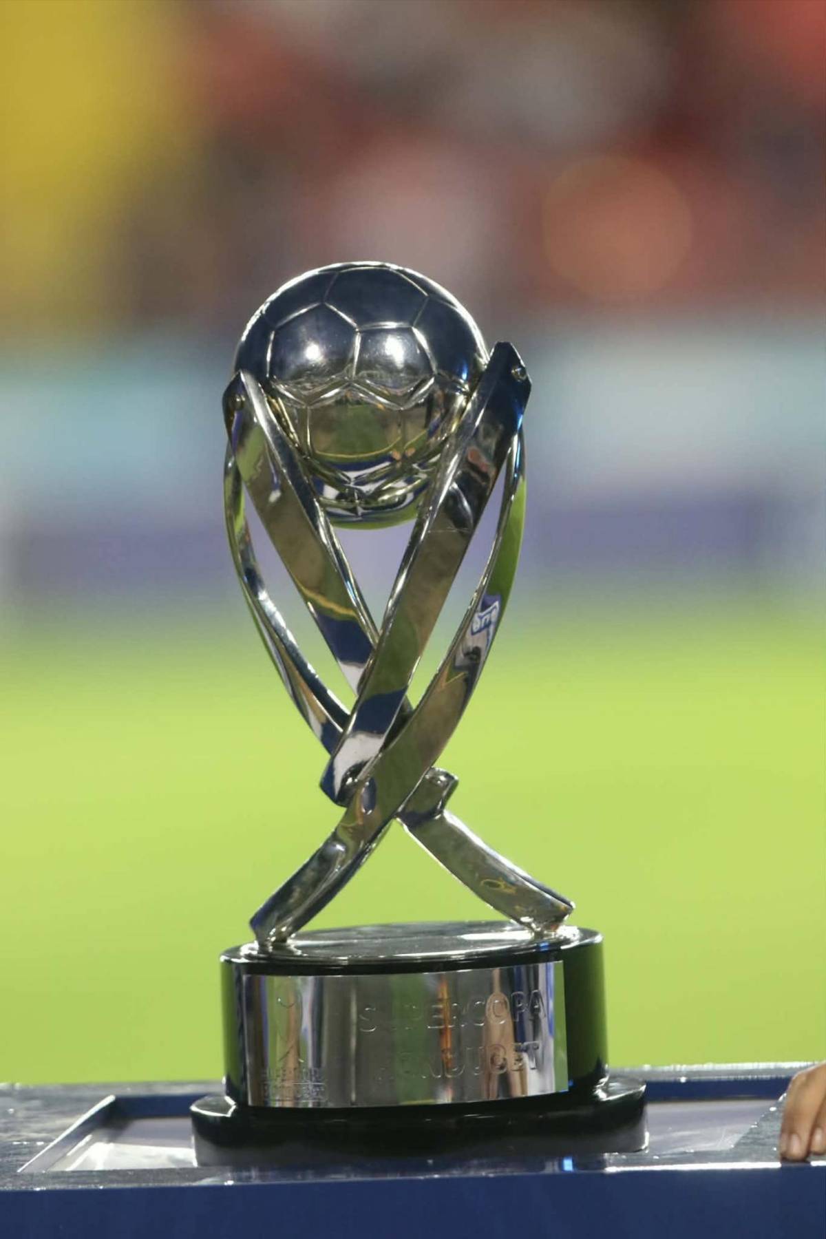Locura de Olimpia tras quedar campeón, Espinel sorprendió y fiestón de la Ultra Fiel