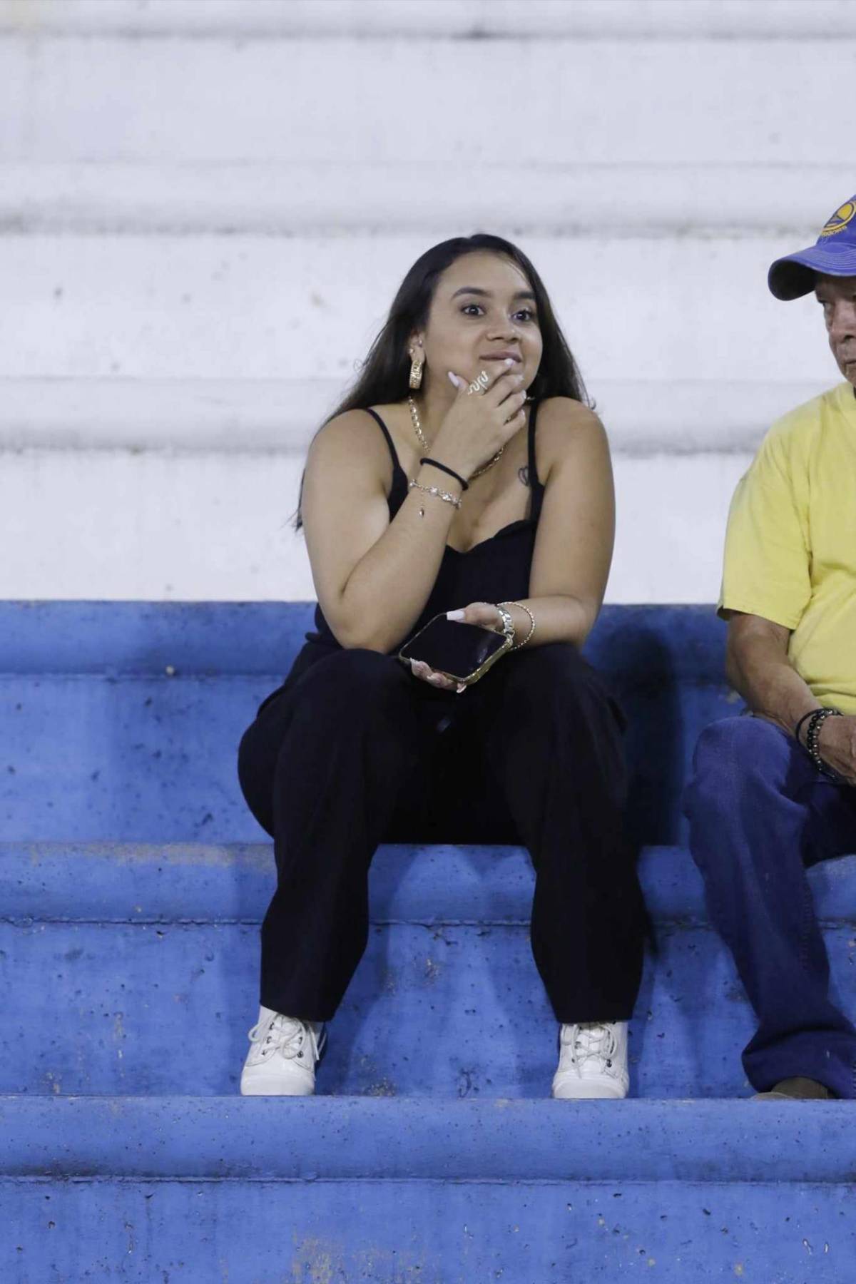 No se vio en TV: La tristeza de “La Tota” Medina, el gesto en Motagua con Marlon Licona y polémica pancarta en el Olímpico