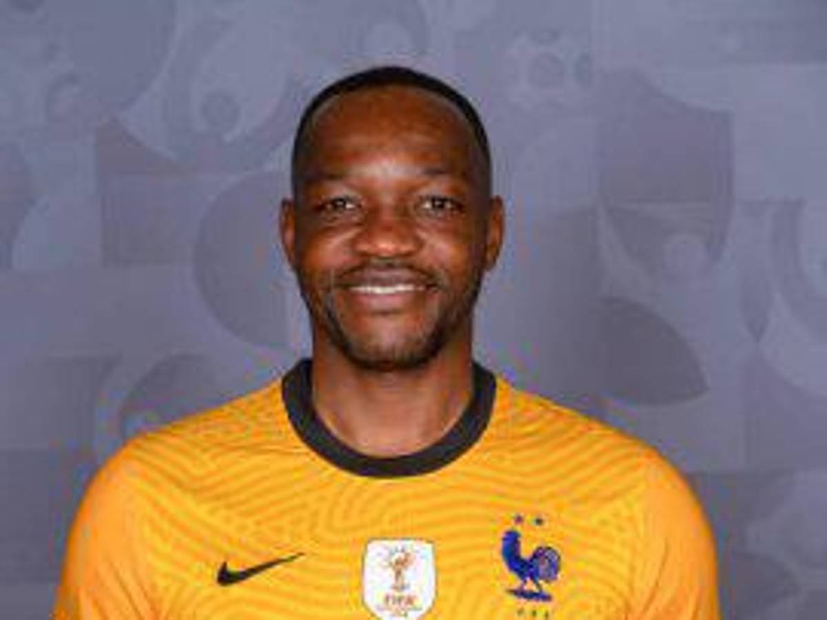 Mexicano es el más longevo: Estos son los futbolistas más veteranos que disputarán el Mundial de Qatar 2022