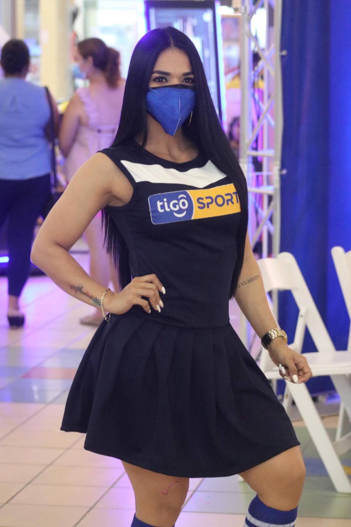 Premios, novedades, y bellas modelos en la presentación del nuevo uniforme del Vida en La Ceiba