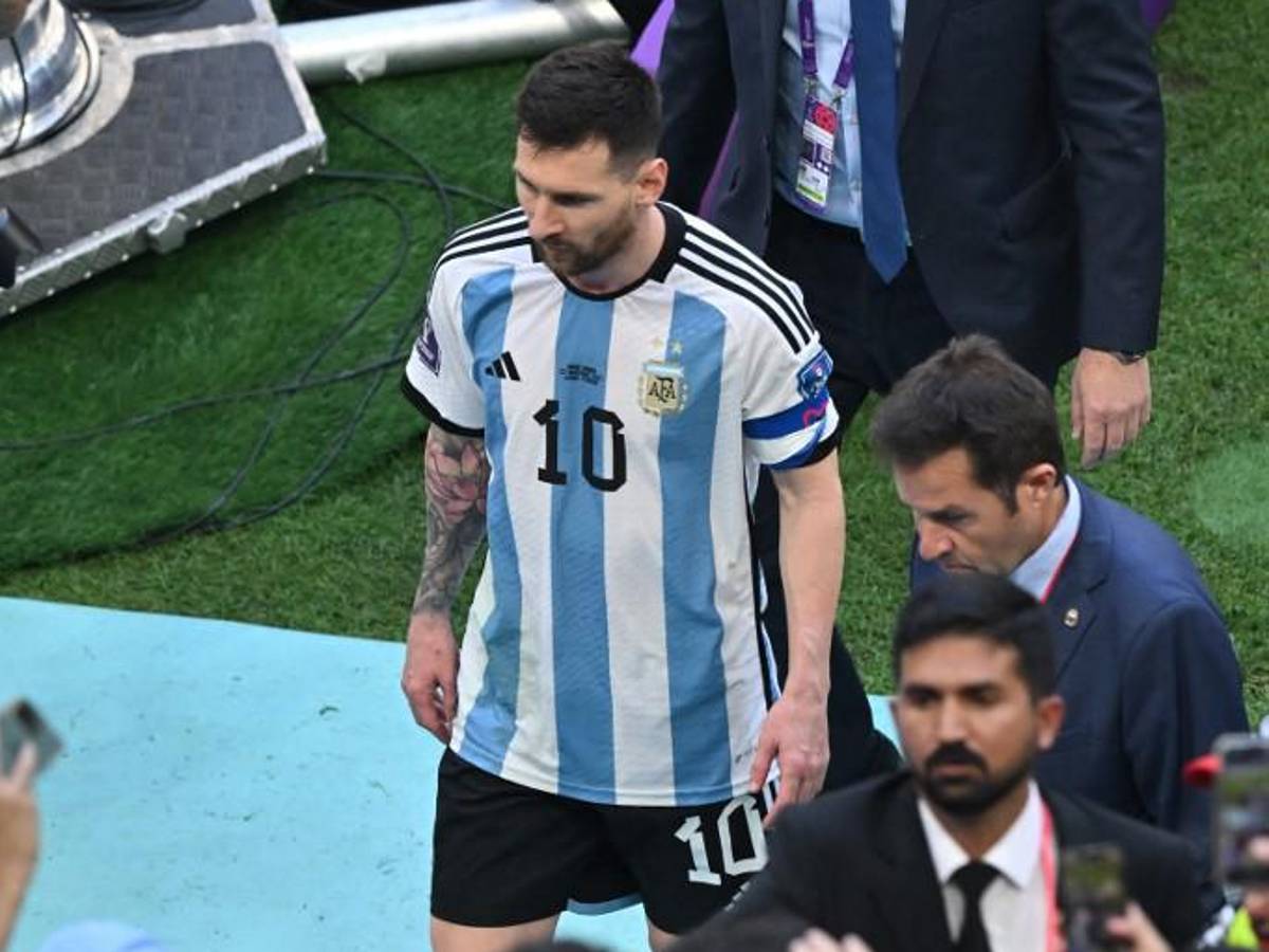 Argentina quedó tendida: los gestos de Messi tras sufrir inesperada derrota ante Arabia Saudita en el Mundial de Qatar