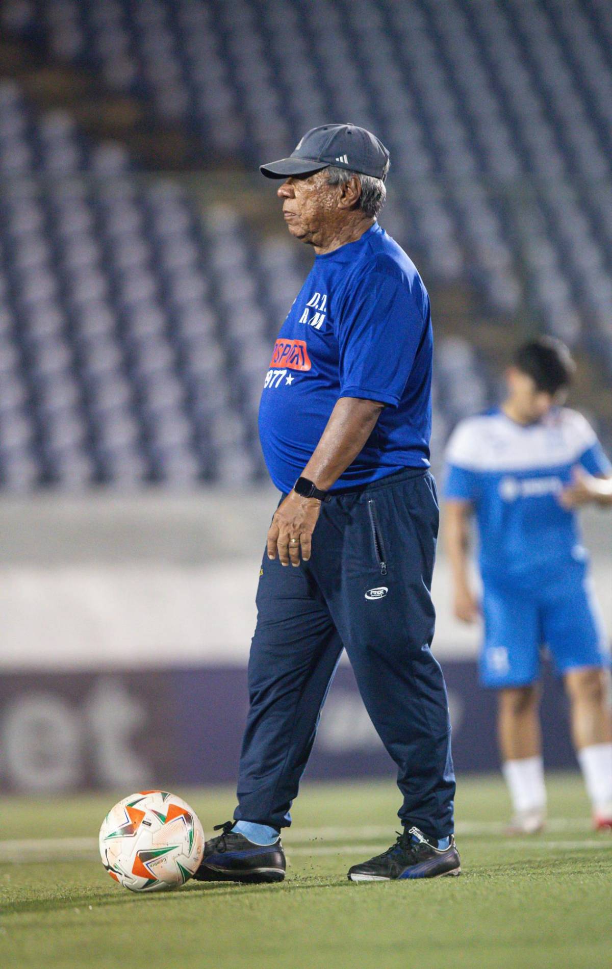 Primi Maradiaga dirigiendo a la 'H' tiktokera, el look de Brayan La Playa y nuevo portero ante Nicaragua