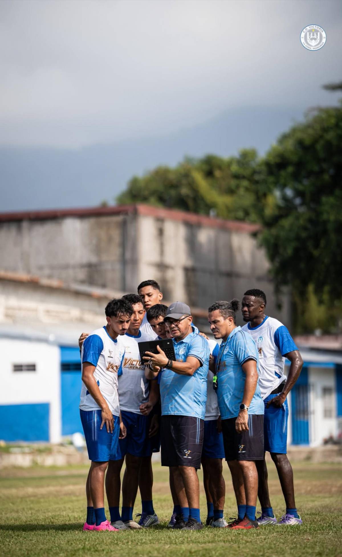 Rambo de León da el ejemplo y hacen oficial un fichaje; así es el nuevo Victoria de La Ceiba