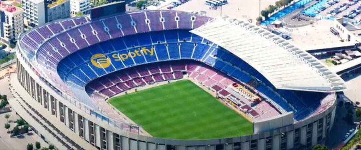El Barcelona desvela cómo lucirá el nuevo Camp Nou tras el acuerdo con Spotify; y presenta también su camiseta