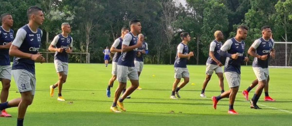 'Buba' y Menjivar se lucen, Benguché sonriente: Así fue el último entrenamiento de Honduras previo al Final Four