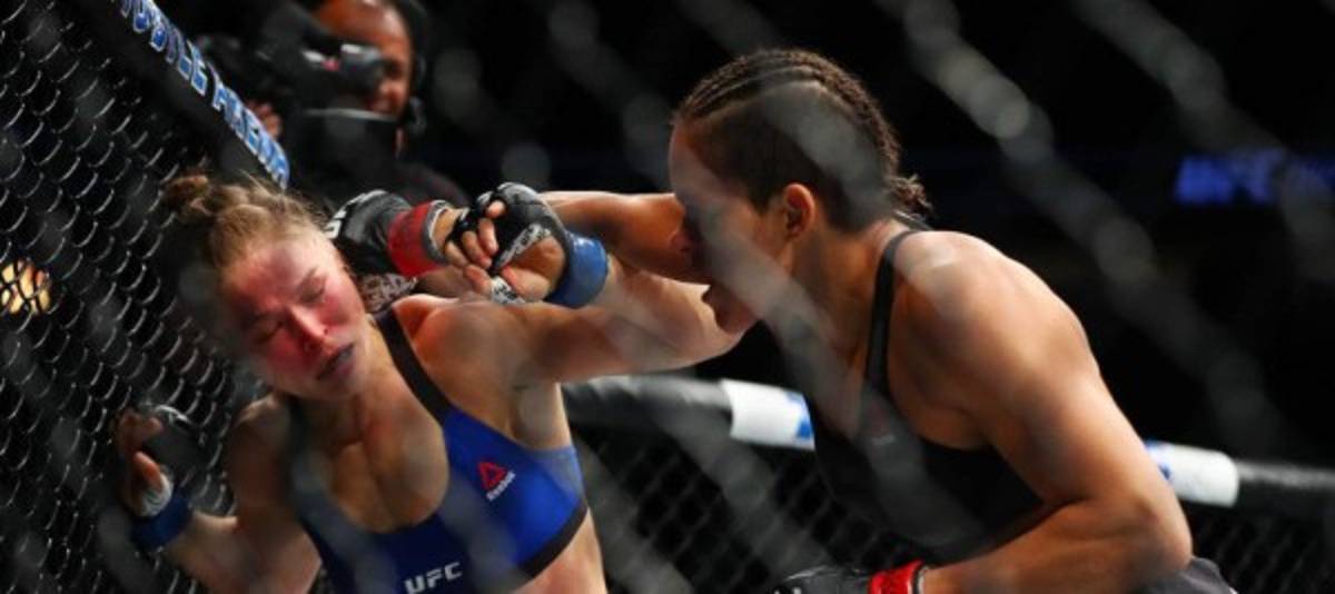 Las imperdibles fotos que dejó la pelea entre Amanda Nunes y Ronda Rousey