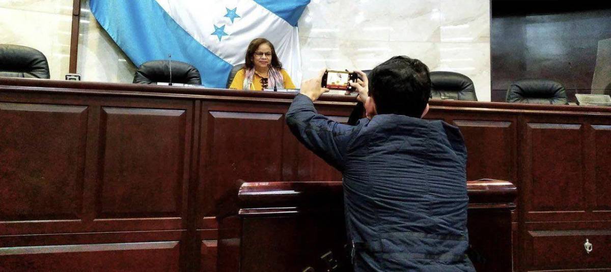 El pueblo en el Congreso Nacional: Las insólitas imágenes en el hemiciclo con ‘Deadpool’ y la ternura e inocencia de unas niñas