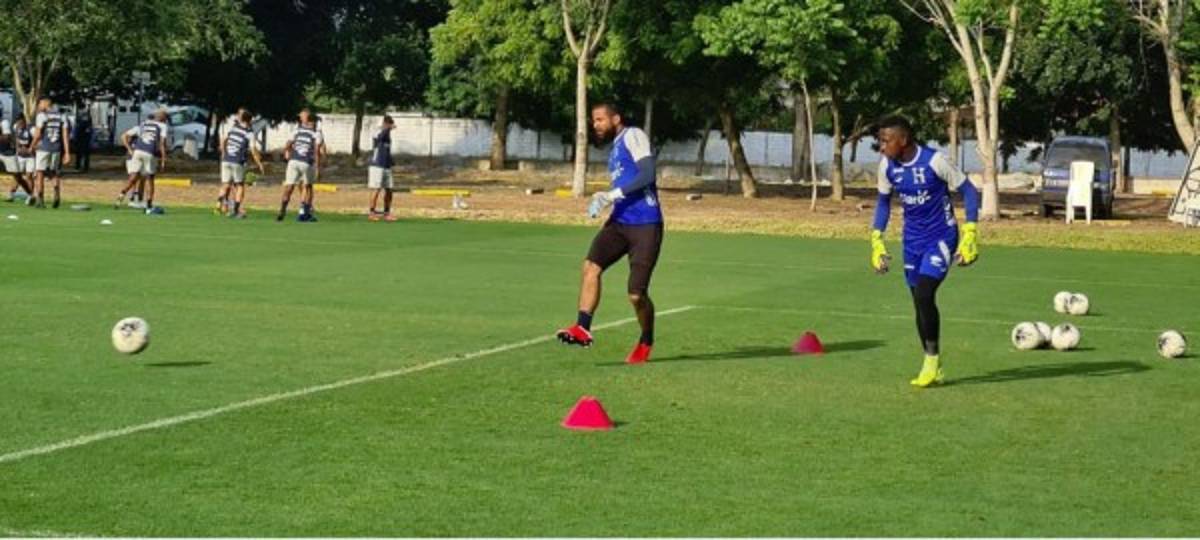 'Buba' y Menjivar se lucen, Benguché sonriente: Así fue el último entrenamiento de Honduras previo al Final Four