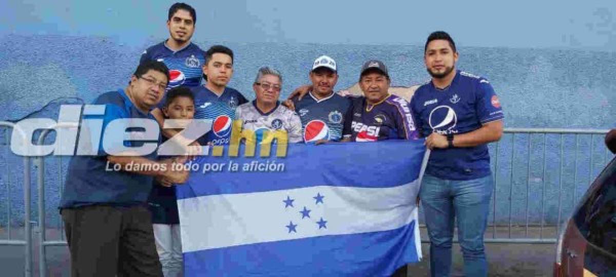 Final Motagua-Saprissa: Fantasmas, payasos y mascotas; la elegancia de Diego Vázquez en el Nacional