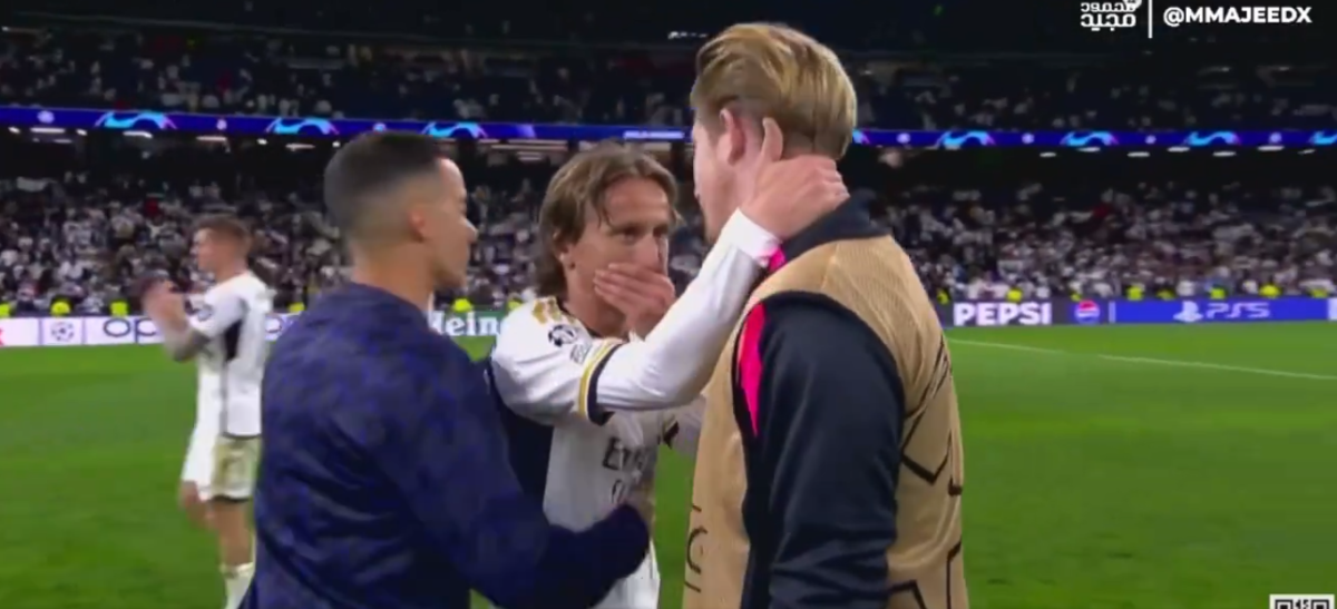 Real Madrid - City: Guardiola explota en el Bernabéu, el extraño gesto de Ancelotti y el cruce de Vinicius con rival