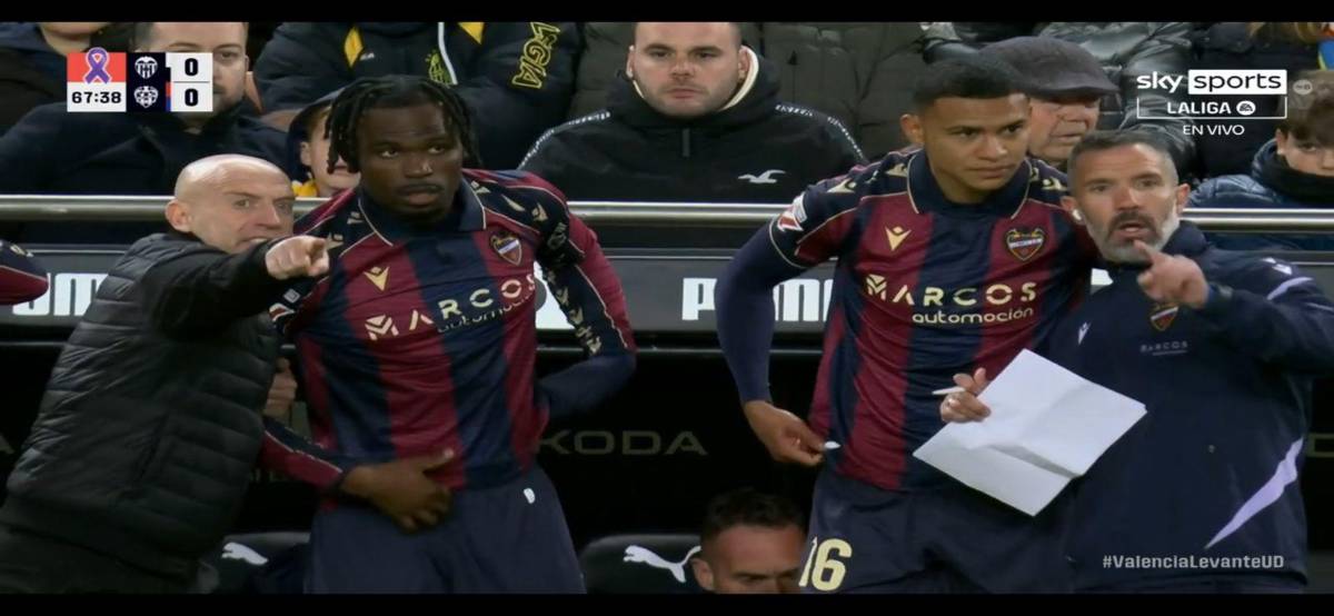 Kervin Arriaga perdió el derbi ante Valencia: el 'castigo' que recibió por su DT y el golazo de chilena que no pudo parar