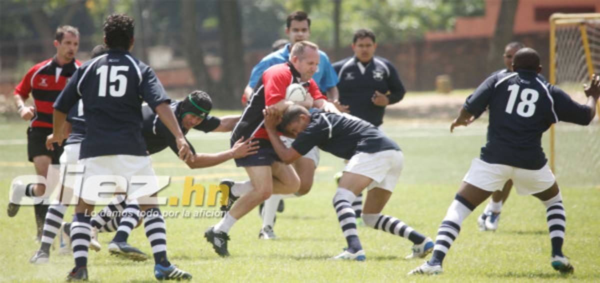 El rugby, un deporte que crece en Honduras