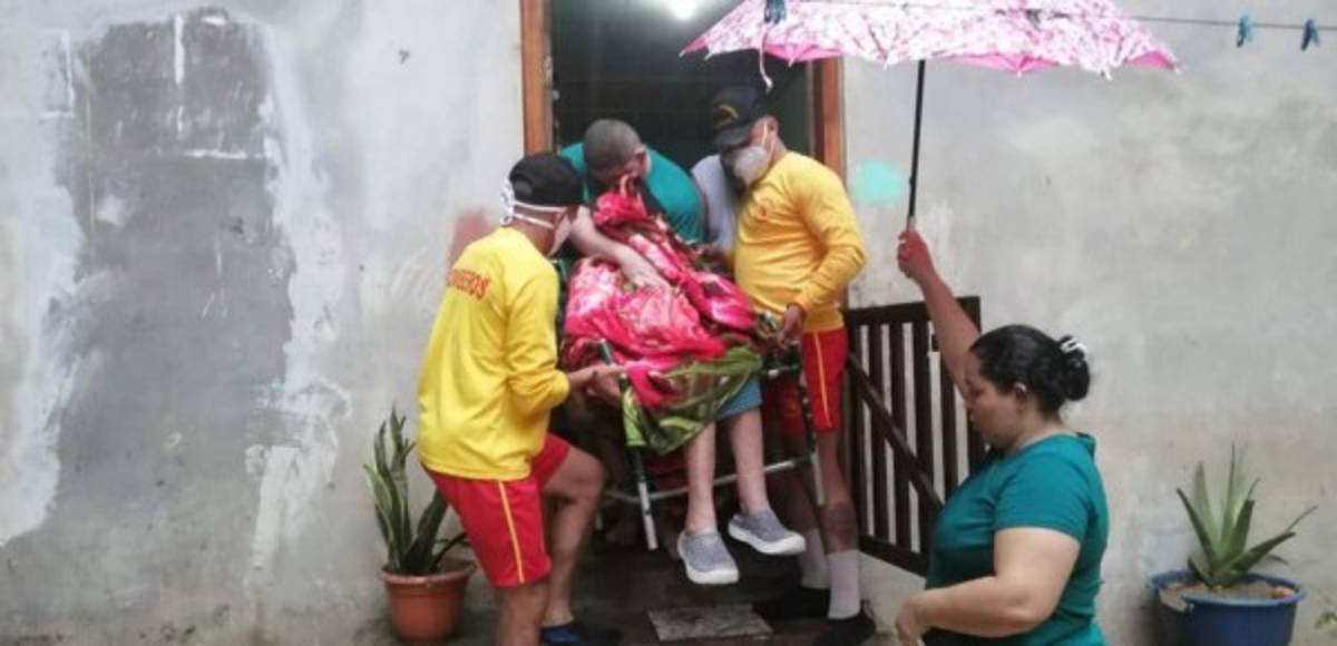 Huracán ETA: Comienzan a evacuar personas en zonas de alto riesgo en Honduras