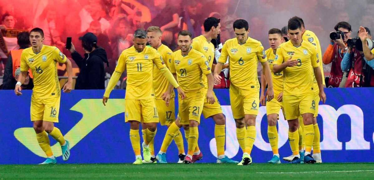Jugadores ucranianos piden parar la destrucción y las muertes en la guerra que inició Rusia.