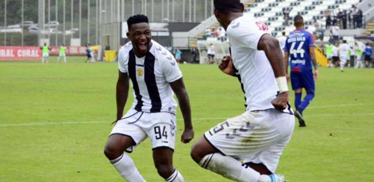 Cerca de ser inmortal: Bryan Róchez ya es de los goleadores históricos del Nacional de Portugal