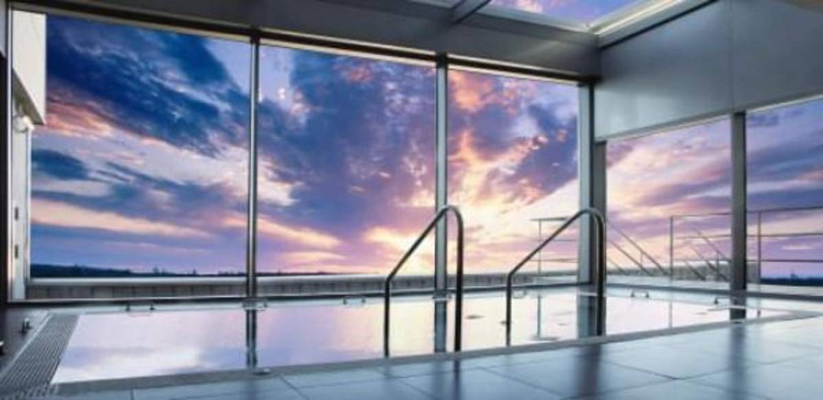 Convierten centro comercial de Madrid en morgue; colapsan las funerarias por covid-19