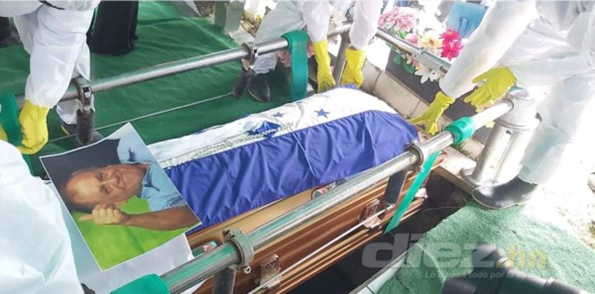 El maestro ya brilla en el cielo: así fue el último adiós de Chelato Uclés en medio de lágrimas