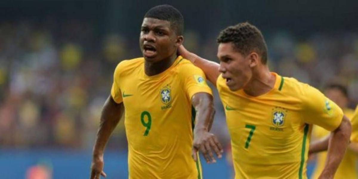 Rumores: Reunión secreta de Florentino por un goleador inglés y ¿Özil al Barcelona?