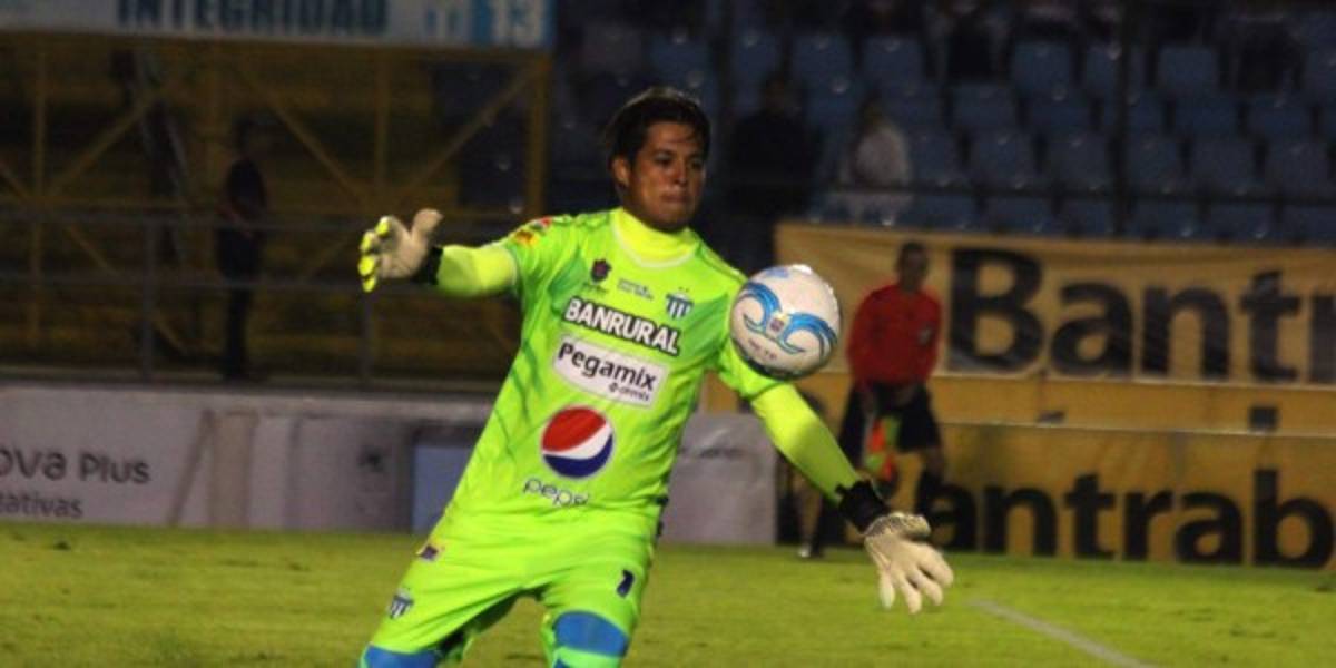 RUMORES Y FICHAJES: Un salvadoreño en el Dortmund; 'Fito' llegaría a Honduras y Lombardi es noticia