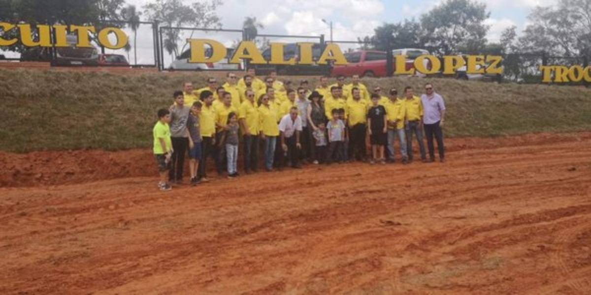 Caso Ronaldinho: Investigan a la dueña de la fundación que llevaba al brasileño a Paraguay