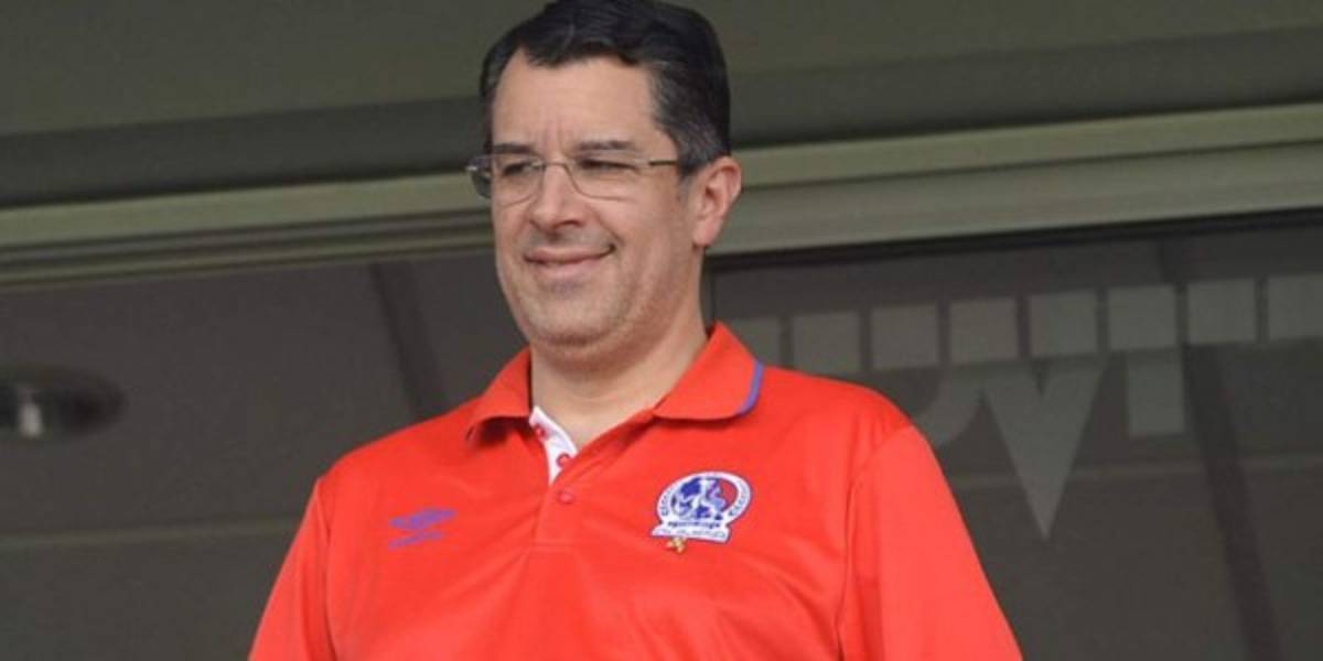 ¿A qué se dedican los principales empresarios y directivos del fútbol de Honduras?