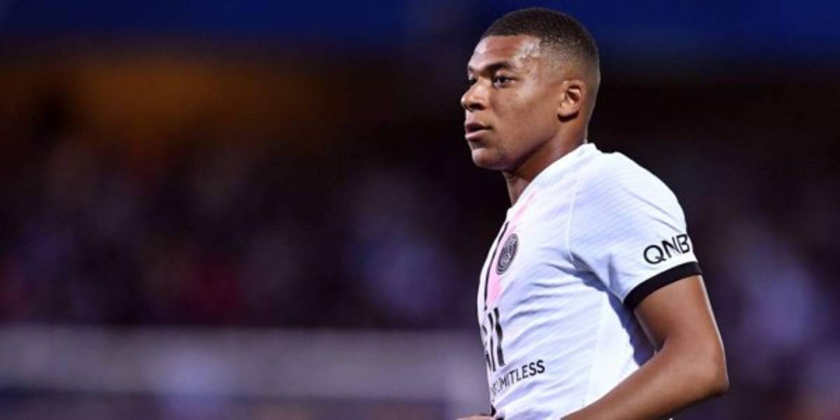 Mercado: Anuncio oficial de Cristiano Ronaldo, otro gran fichaje del PSG y la oferta a Mbappé