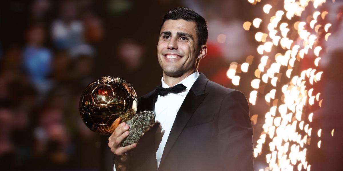 Al descubierto los votos de los 100 periodistas en el Balón de Oro de Rodri y en este puesto puso a Vinicius el de Honduras