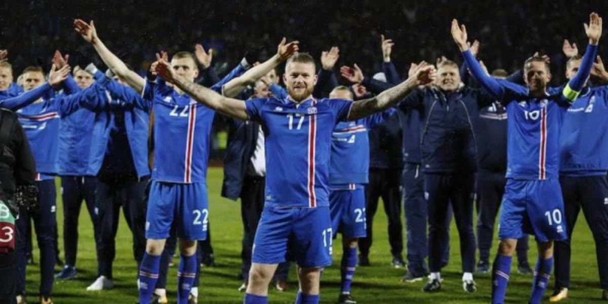 ¡Increíble! El futbolista de la Premier League que se baña con cerveza para conservarse   