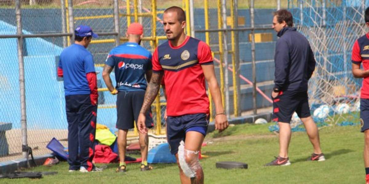 RUMORES Y FICHAJES: Un salvadoreño en el Dortmund; 'Fito' llegaría a Honduras y Lombardi es noticia