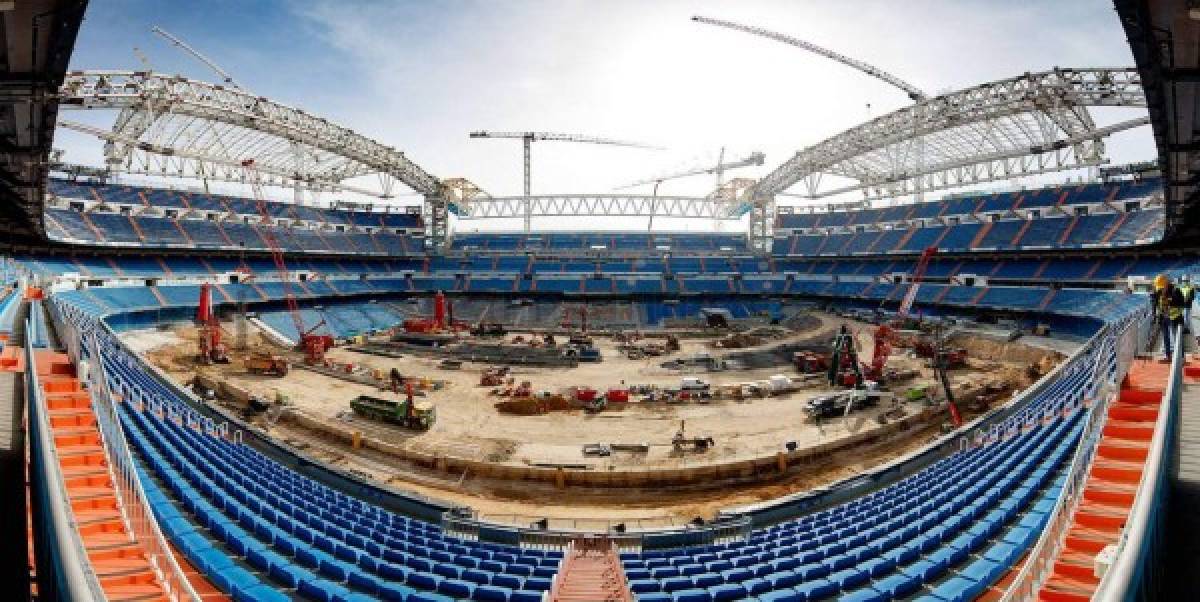 Nuevas imágenes de la transformación histórica del Bernabéu: Instalada la primera megacercha