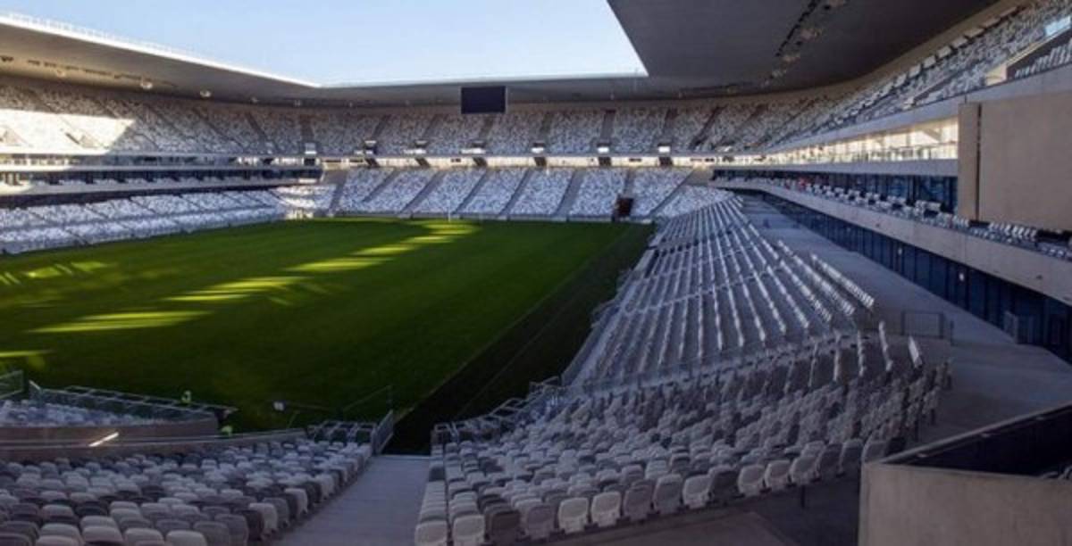¡Ciudad, sede y estadio! El hondureño Alberth Elis tendría nueva y lujosa casa en Europa