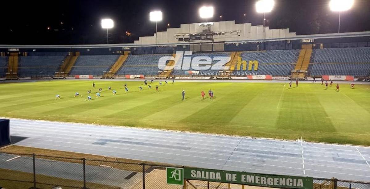 ¡Risas, chamarras y la charla! Motagua reconoció el Doroteo Guamuch Flores y está listo para enfrentar a Comunicaciones