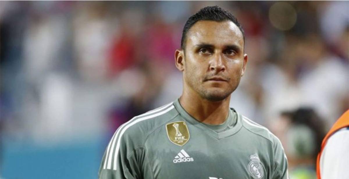 Si Alisson llega al Real Madrid, Navas se irá al Napoli asegura periodista italiano