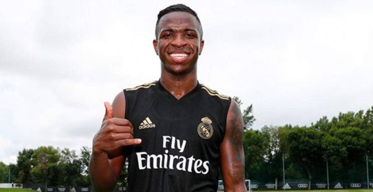 El poderoso 11 que prepara Raúl en el Real Madrid Castilla, según AS   