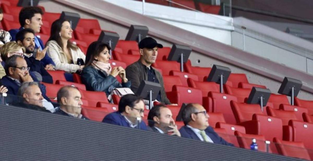 ¡De lo más lindo! Así la vive Zidane mientras el Real Madrid se hunde en crisis