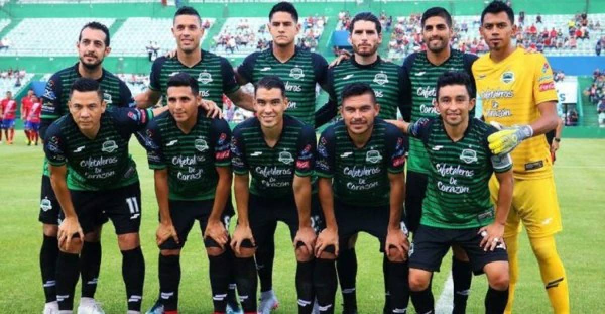 Con equipo de Honduras: Los 13 clubes con nombres más extraños del mundo