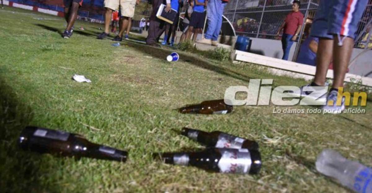 NO SE VIO POR TV: Trompadas, lágrimas y pedradas en la Jornada 17