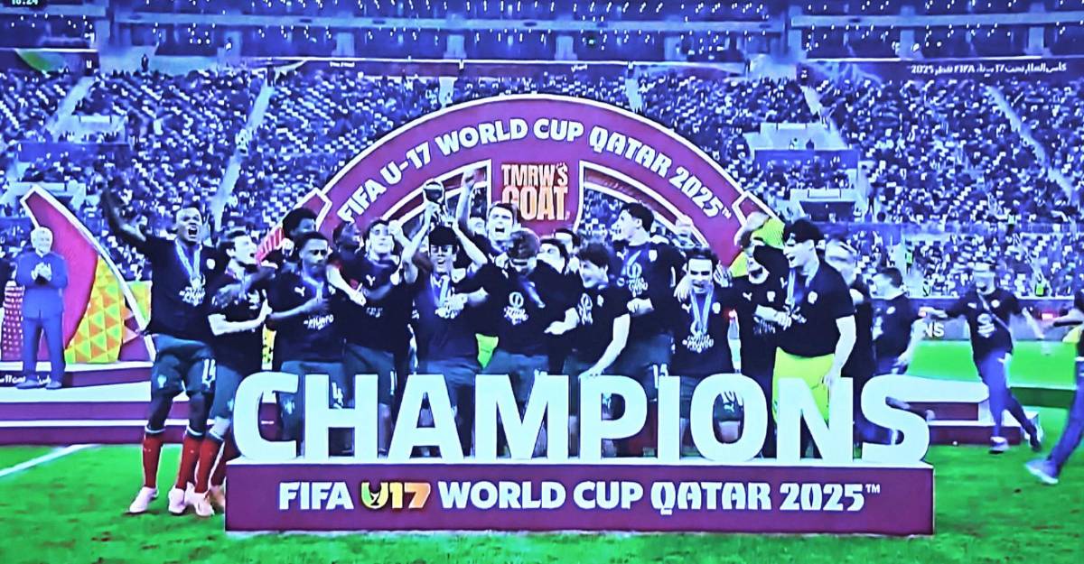 Mundial Sub-17: Cristiano solo usó cinco palabras para decir lo que piensa de Portugal campeona y reapareció Xavi