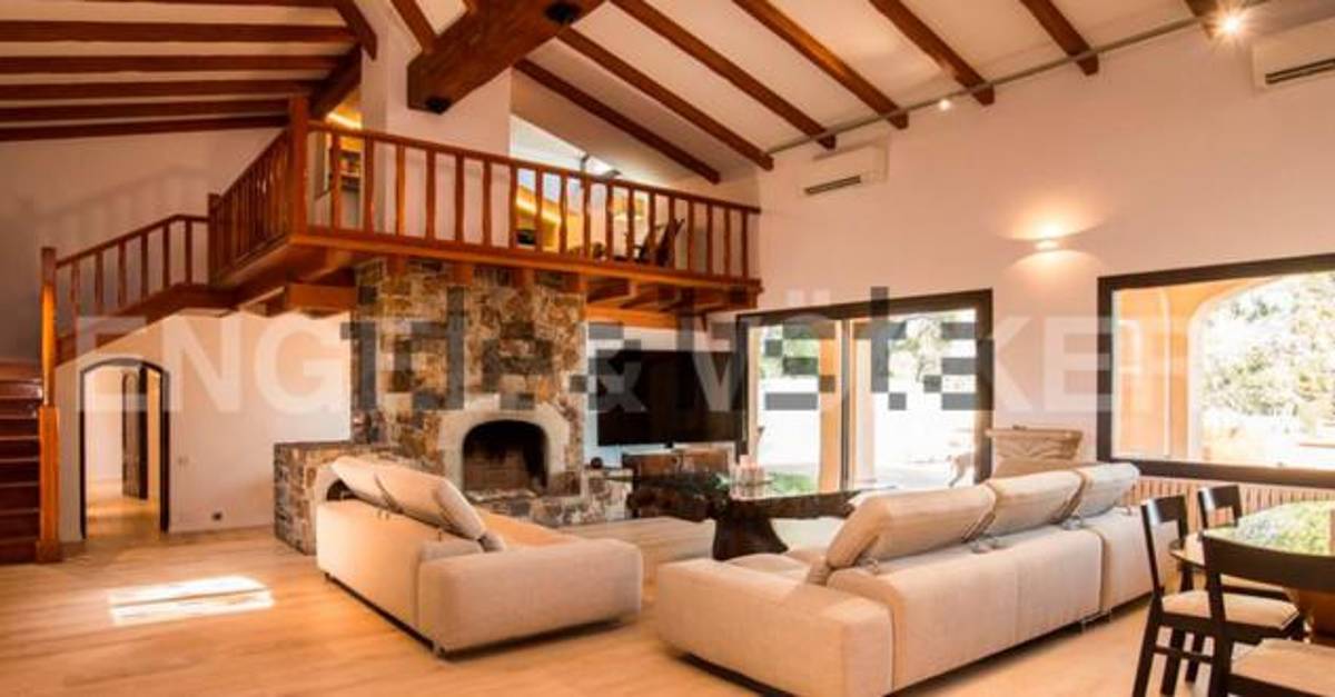 Así es la impresionante mansión de Ibai Llanos en la que vivió Samuel Eto’o: Discoteca, sauna y piscina