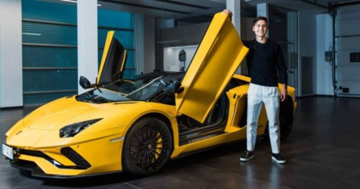 Dybala responde a Cristiano Ronaldo comprándose un espectacular Lamborghini Aventador