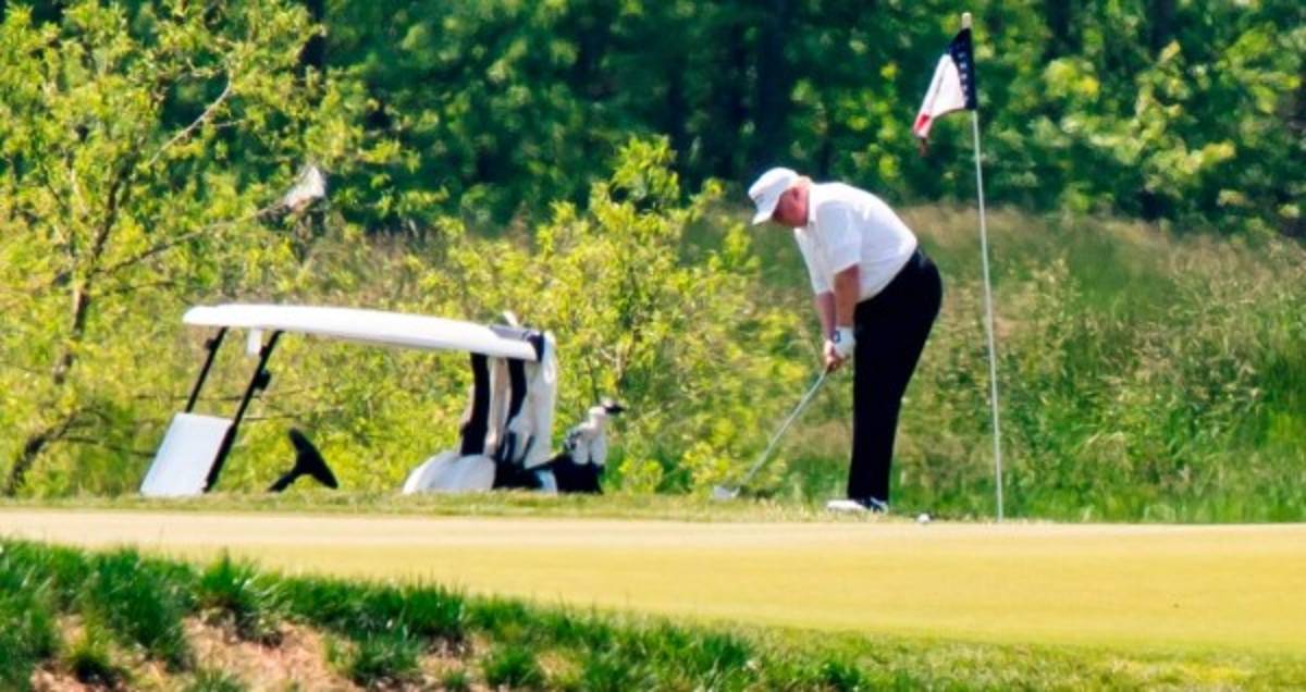 Locura en Estados Unidos: aborrotaron las playas sin importar el coronavirus y así fue captado el presidente Trump