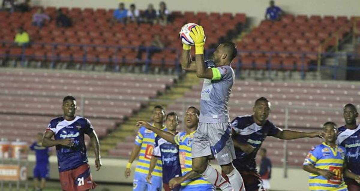 Panamá: El arquero Vladimir Vargas llega a San Francisco