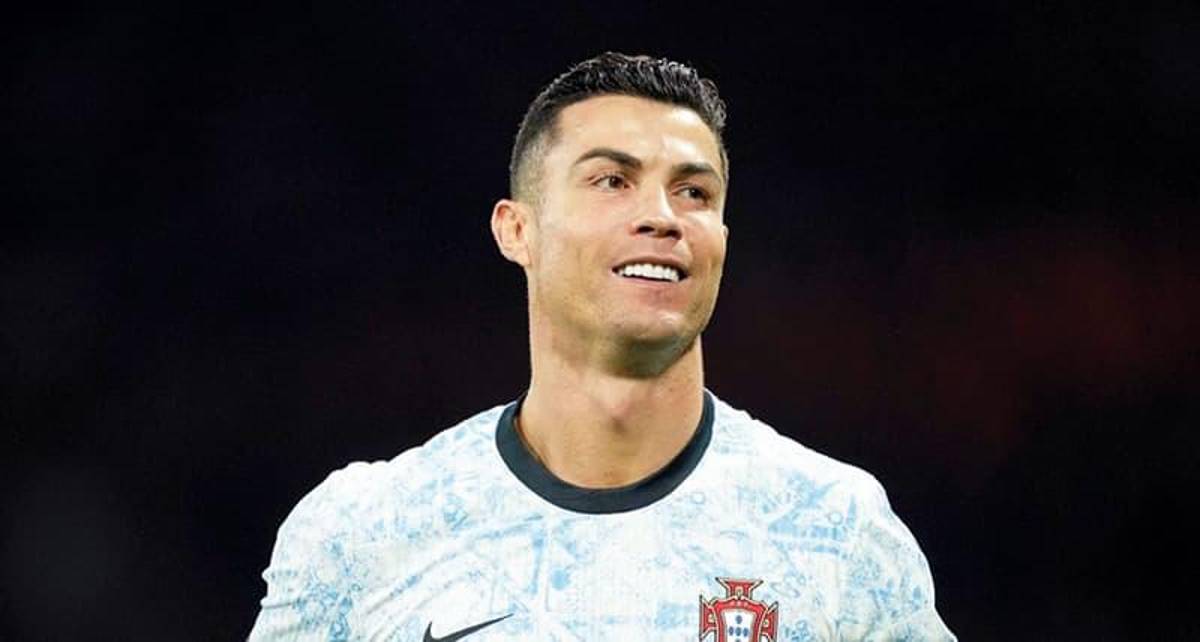 Topuria, campeón de UFC, fulmina a Cristiano Ronaldo luego de su crítica negativa: “todos reflejamos nuestra...”