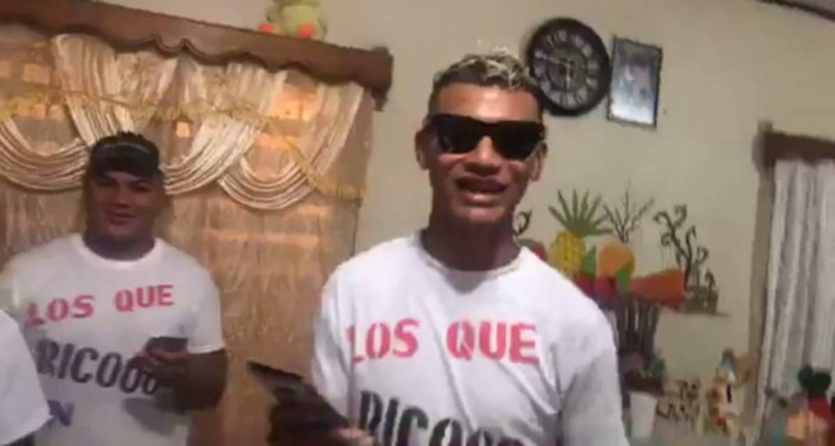 Los futbolistas de Honduras que descubrieron un nuevo talento en esta cuarentena