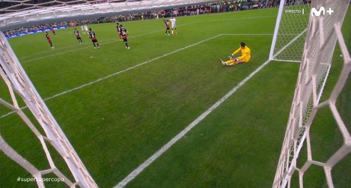 La ‘manotada’ de Bellingham, el estado físico de Tchouameni y el beso de Asencio que hizo enojar al Mallorca: “Que aprenda a jugar”