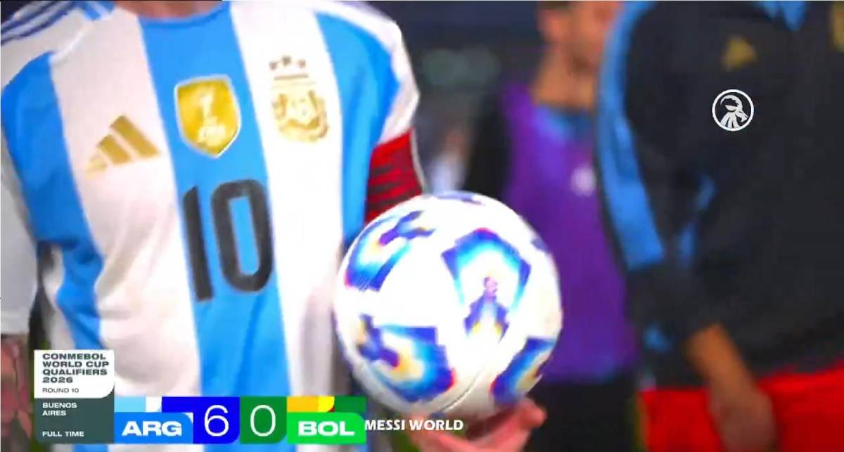 El motivo por el que Messi no se llevó la pelota tras el hattrick con Argentina: quién la tiene y el mensaje de Antonela