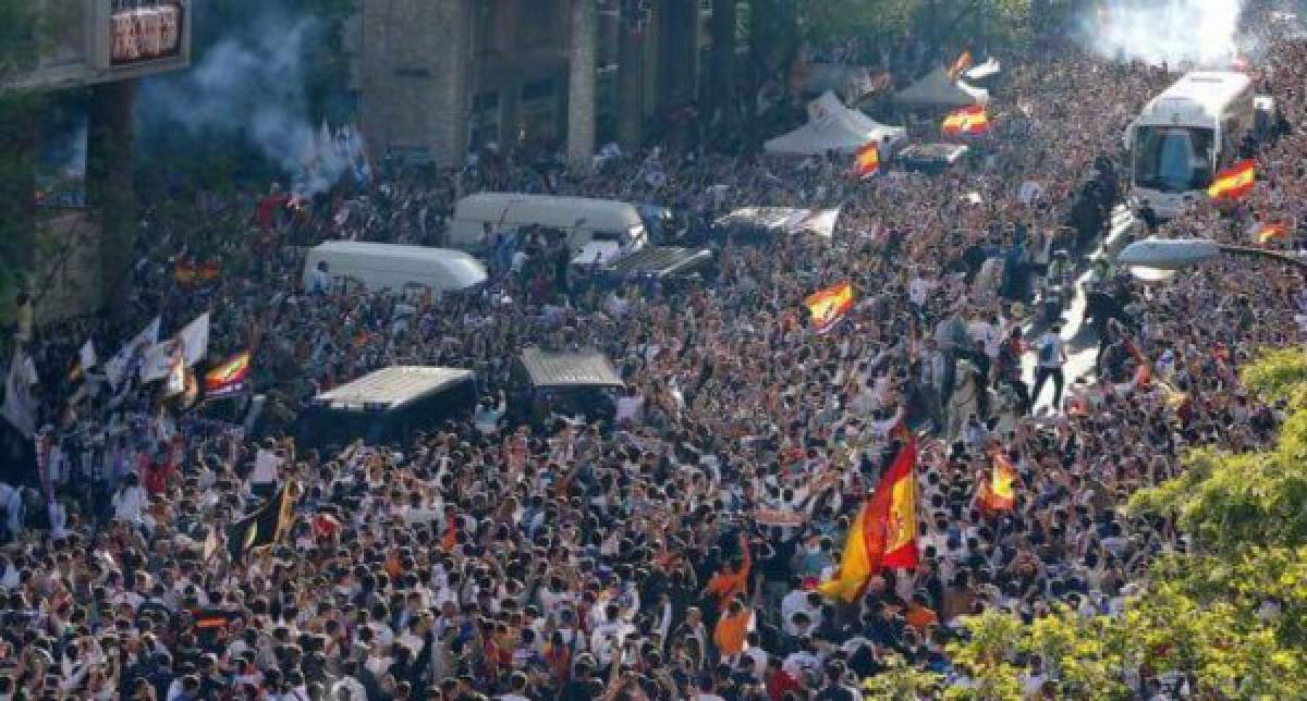 EN FOTOS: La brutal llegada del Real Madrid al Santiago Bernabéu